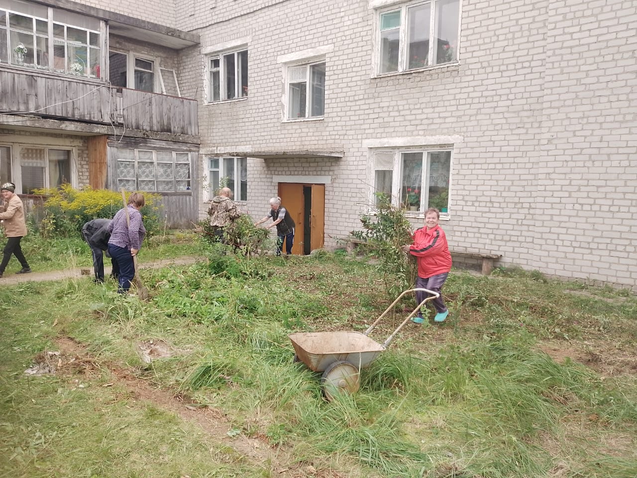 В Поломе началась подготовка площадки для реализации проекта.